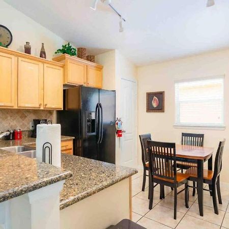 5 Bedroom, 7 Bed , 3 Bathroom Midterm Rental Home With Pool And Game Room, Near Disney Davenport Exterior photo